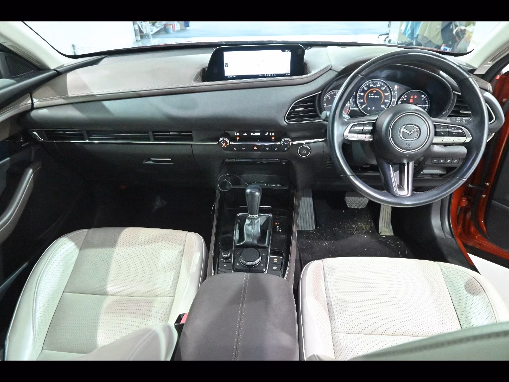 MAZDA CX-30
