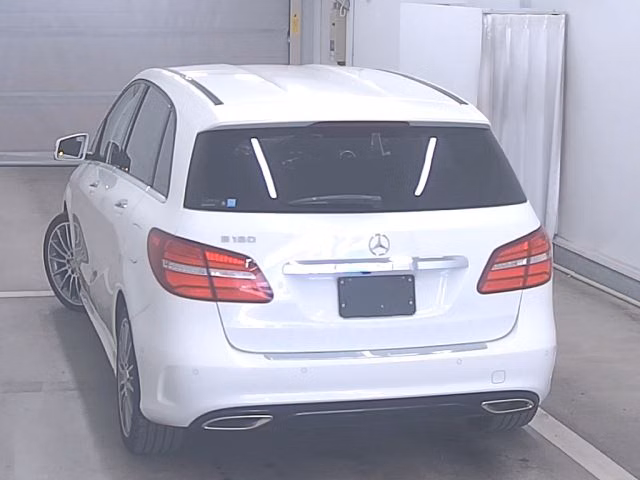 MERCEDES-BENZ B-CLASS