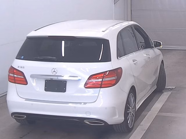 MERCEDES-BENZ B-CLASS