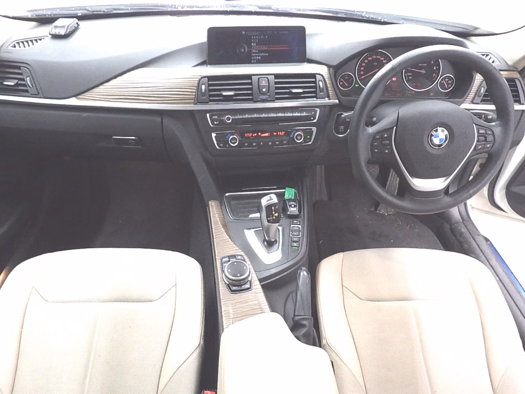 BMW 3-SERIES