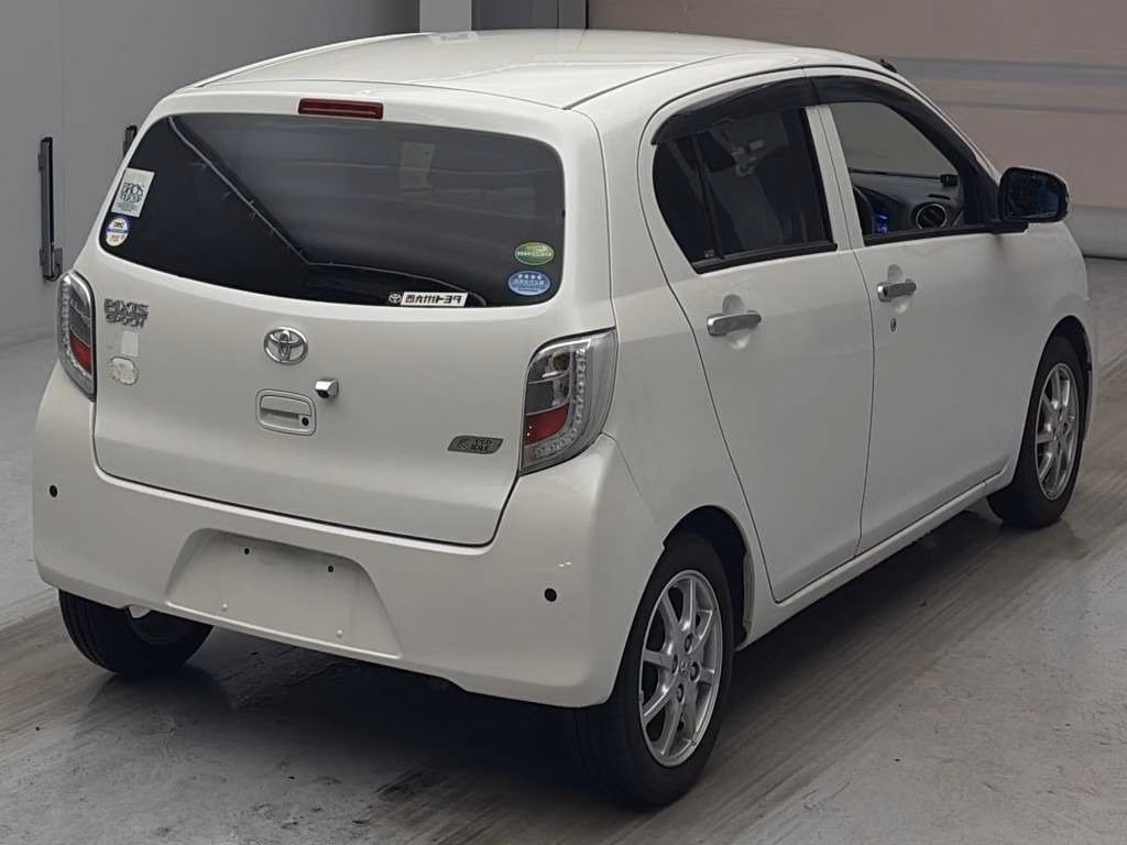 TOYOTA PIXIS EPOCH