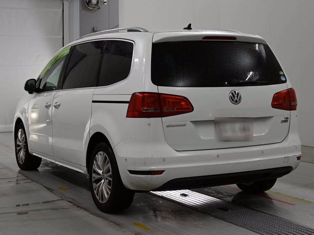 VOLKSWAGEN SHARAN