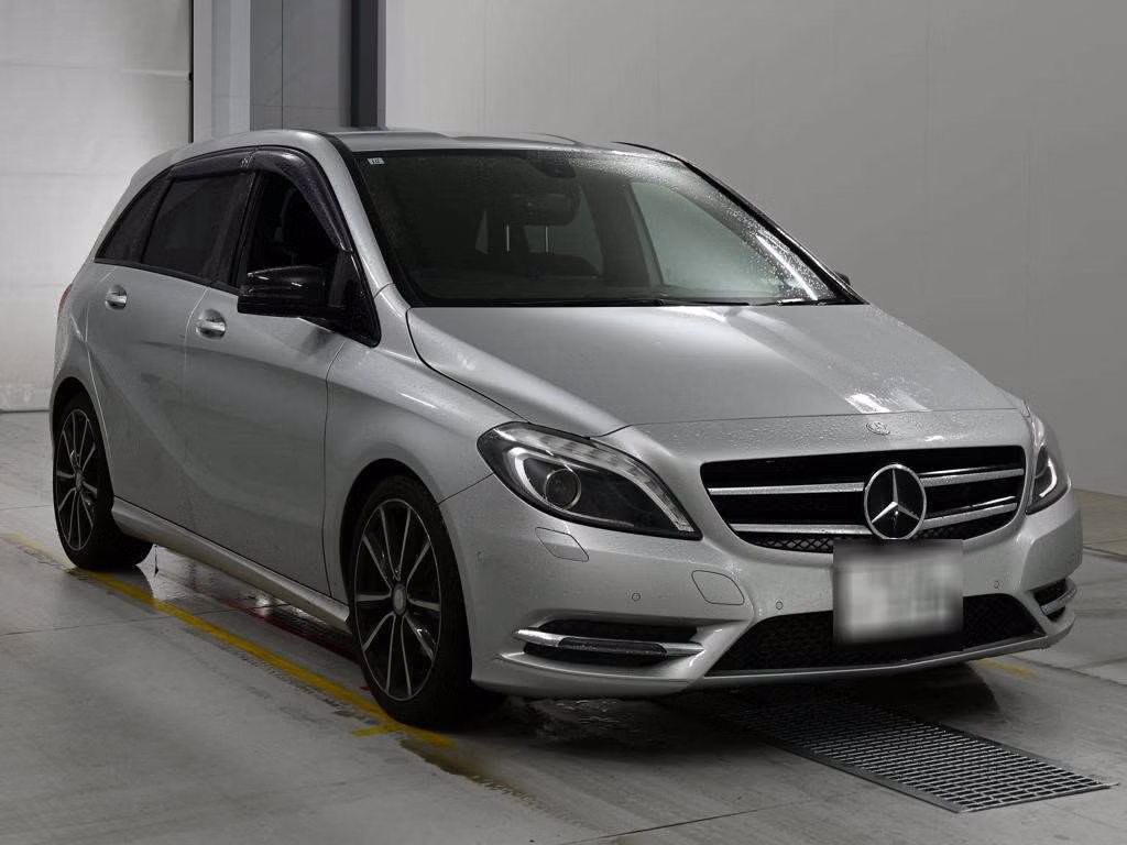 MERCEDES-BENZ B-CLASS