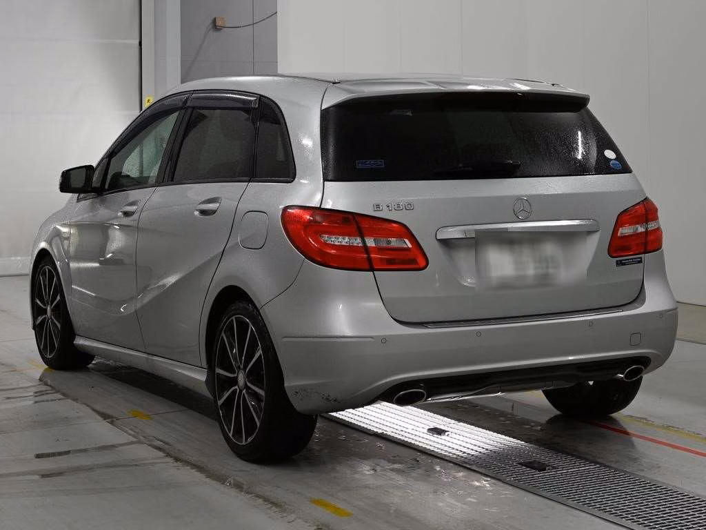 MERCEDES-BENZ B-CLASS