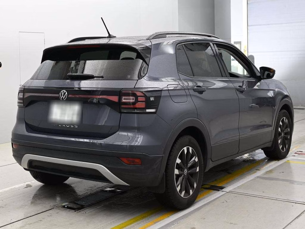 VOLKSWAGEN T-CROSS