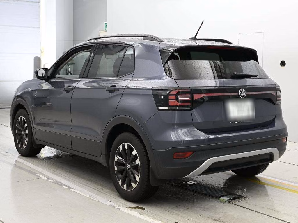 VOLKSWAGEN T-CROSS