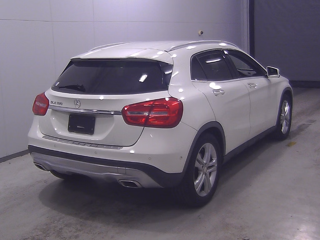 MERCEDES-BENZ GLA-CLASS