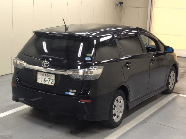TOYOTA WISH