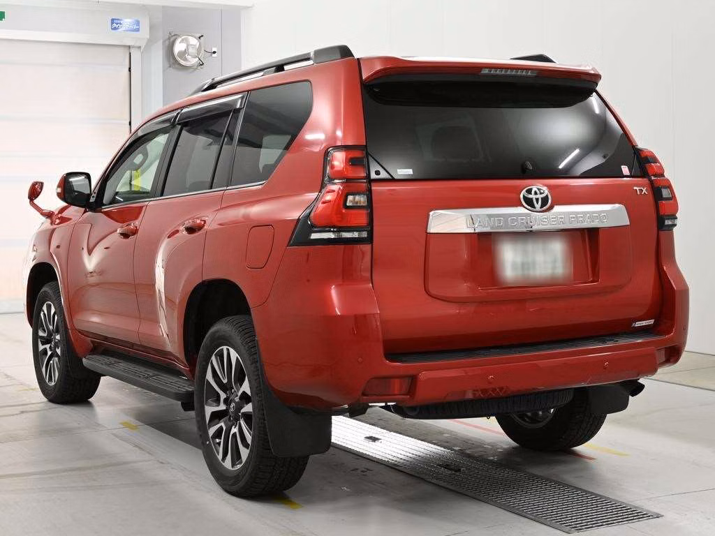 TOYOTA LAND CRUISER PRADO