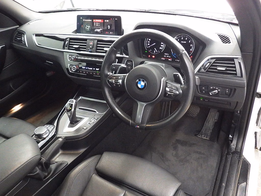 BMW 2-SERIES