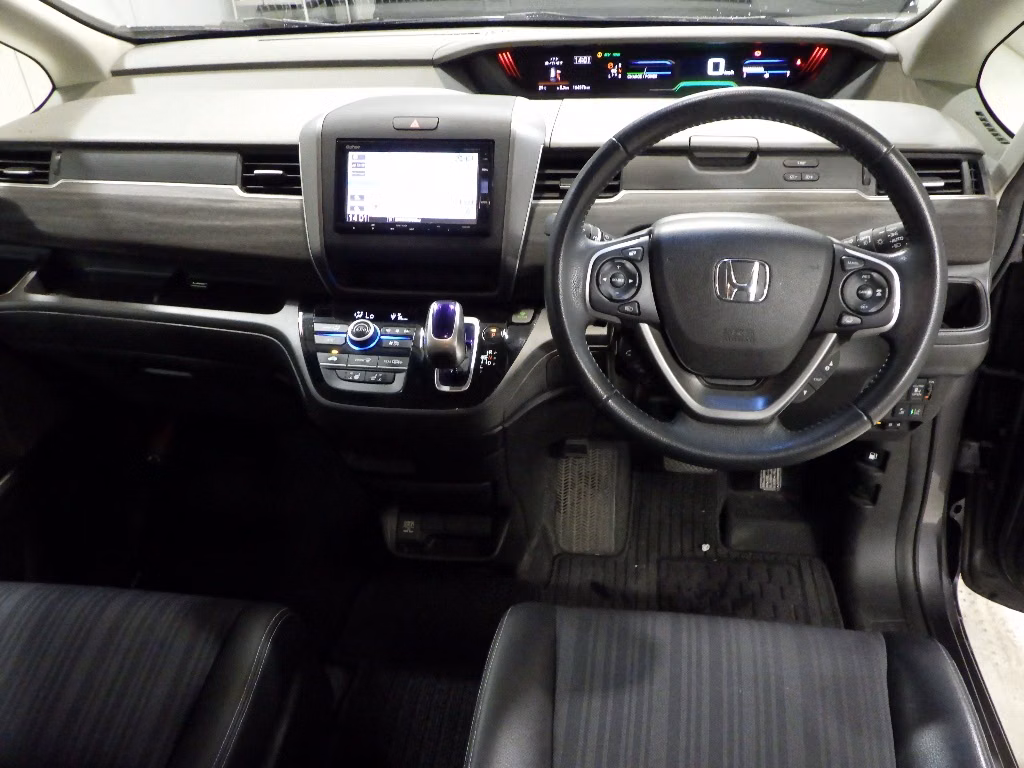 HONDA FREED+