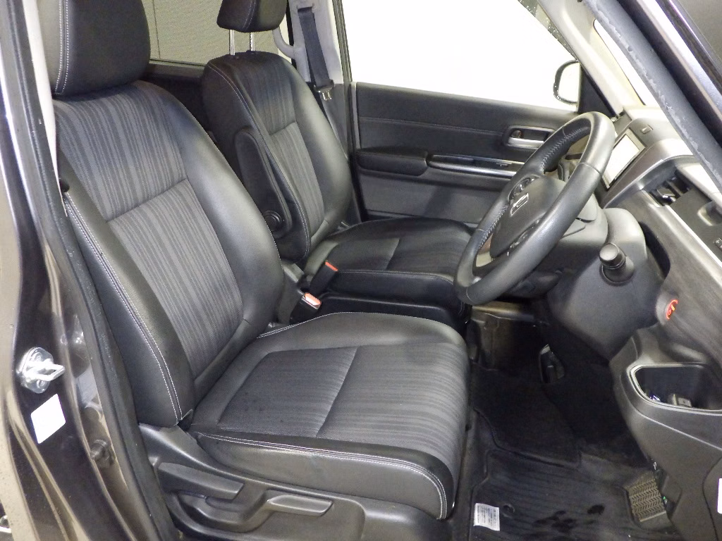HONDA FREED+
