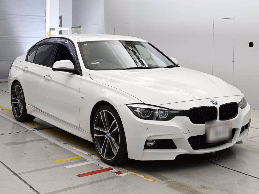 BMW 3-SERIES