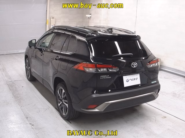 TOYOTA COROLLA CROSS