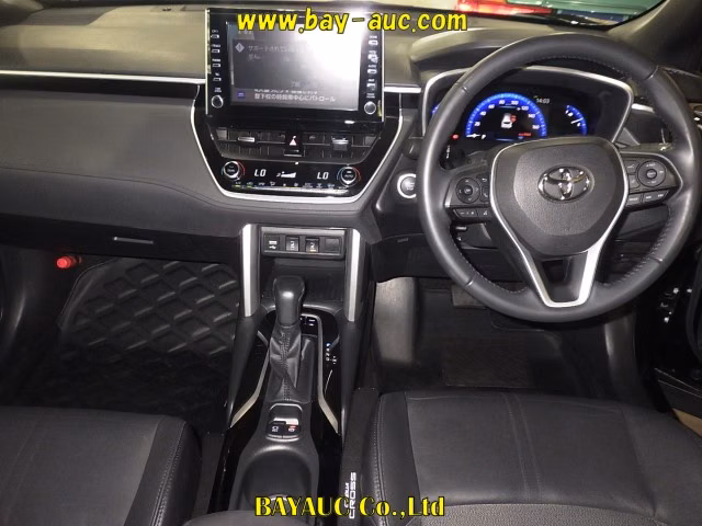 TOYOTA COROLLA CROSS