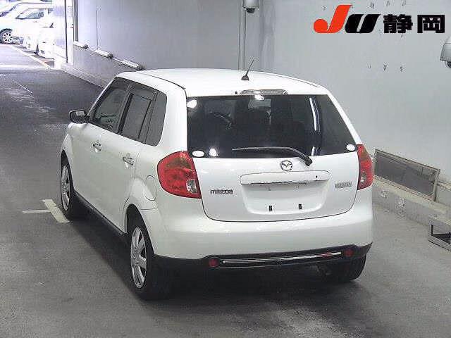 MAZDA VERISA