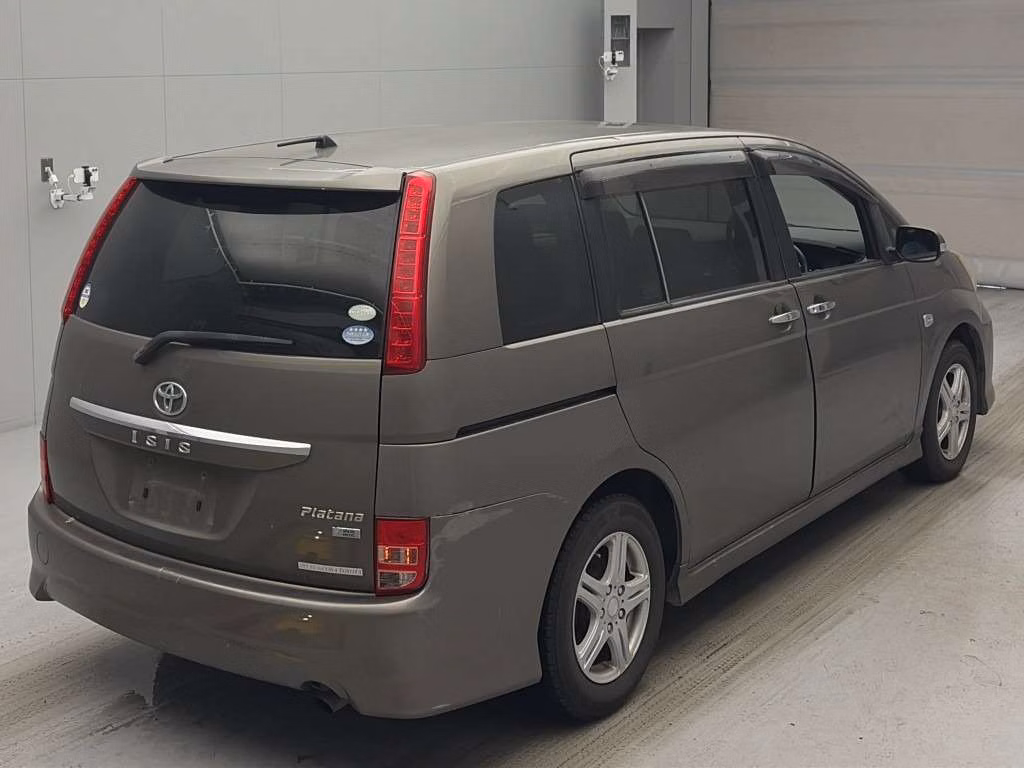 TOYOTA ISIS