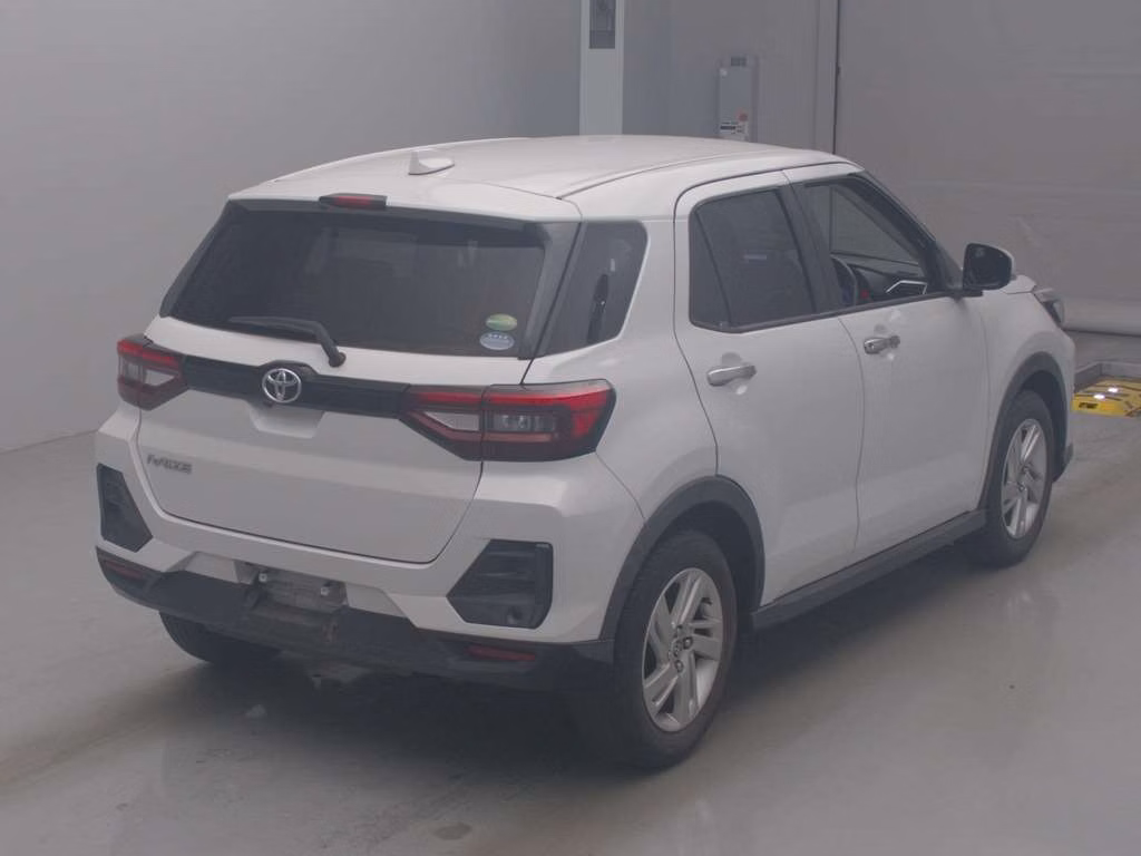 TOYOTA RAIZE