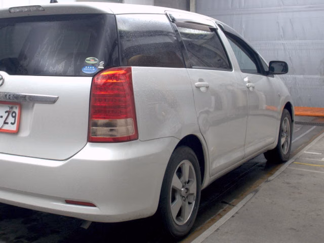 TOYOTA WISH