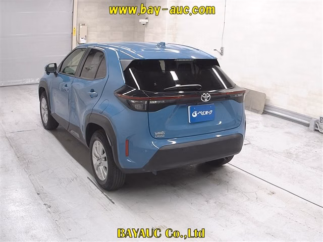 TOYOTA YARIS CROSS