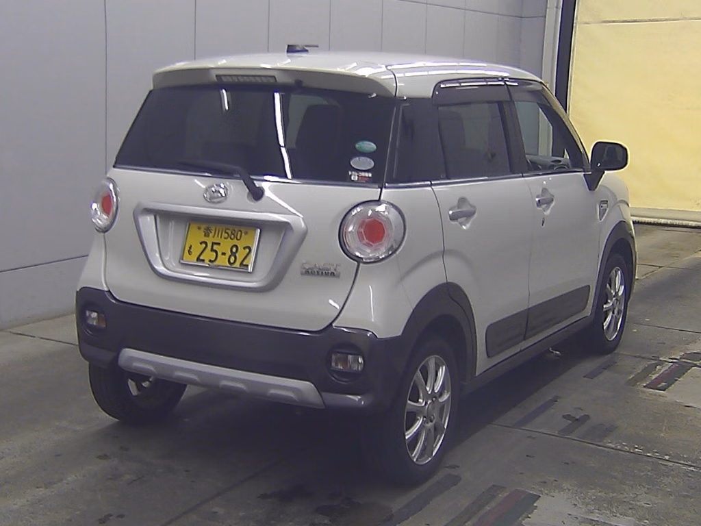 DAIHATSU CAST