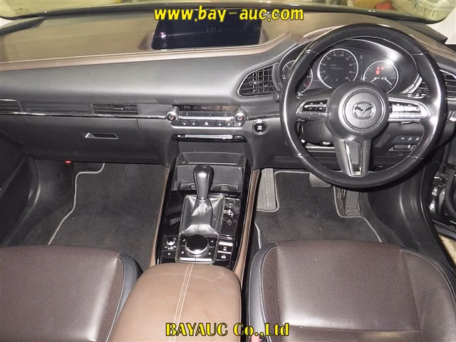 MAZDA CX-30