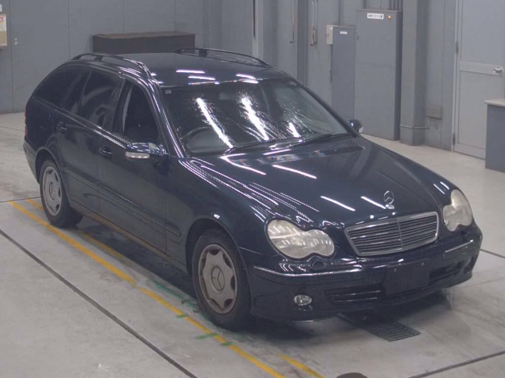 MERCEDES-BENZ C-CLASS