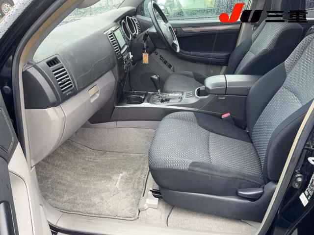 TOYOTA HILUX SURF
