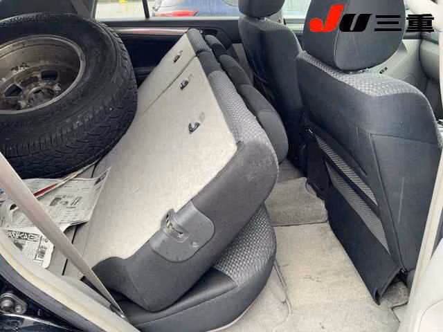 TOYOTA HILUX SURF
