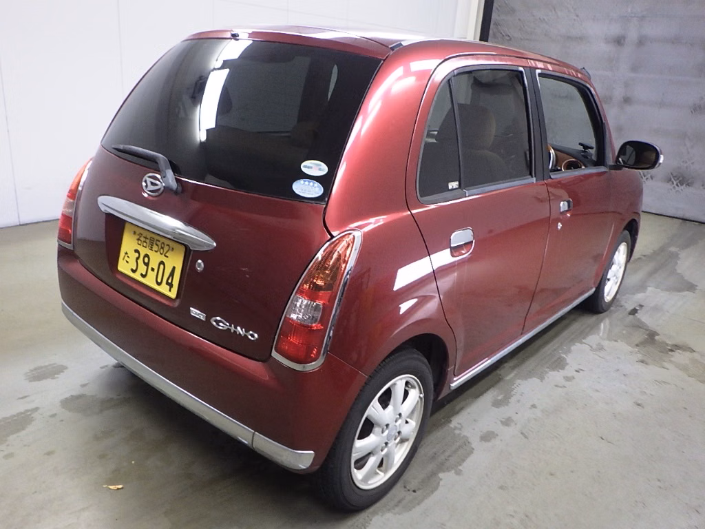 DAIHATSU MIRA GINO