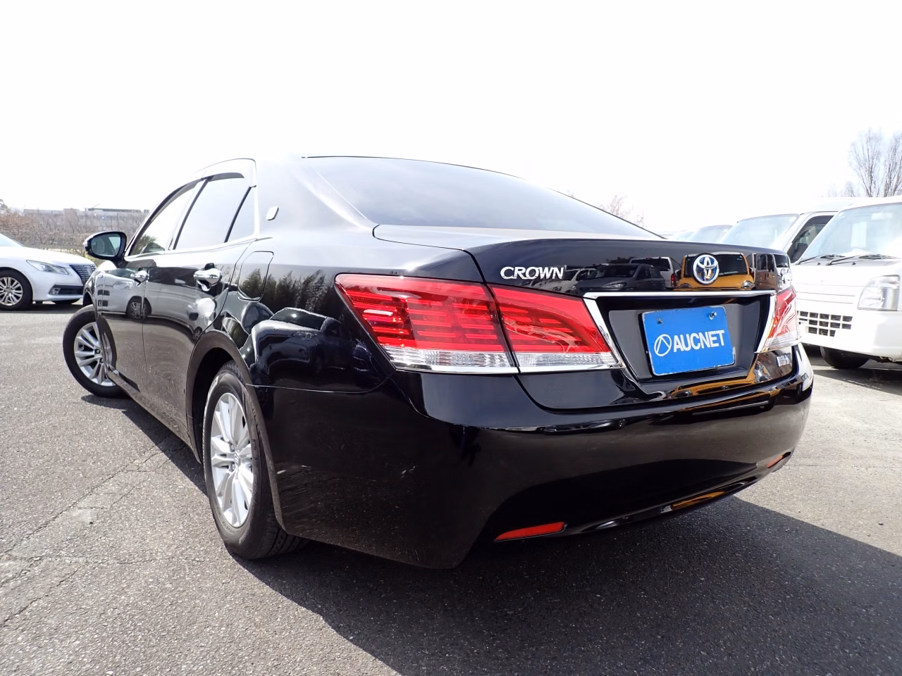TOYOTA CROWN