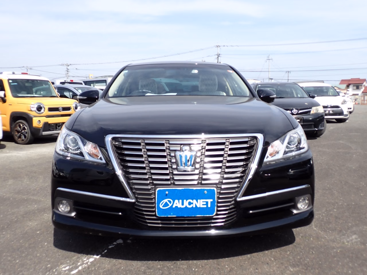 TOYOTA CROWN