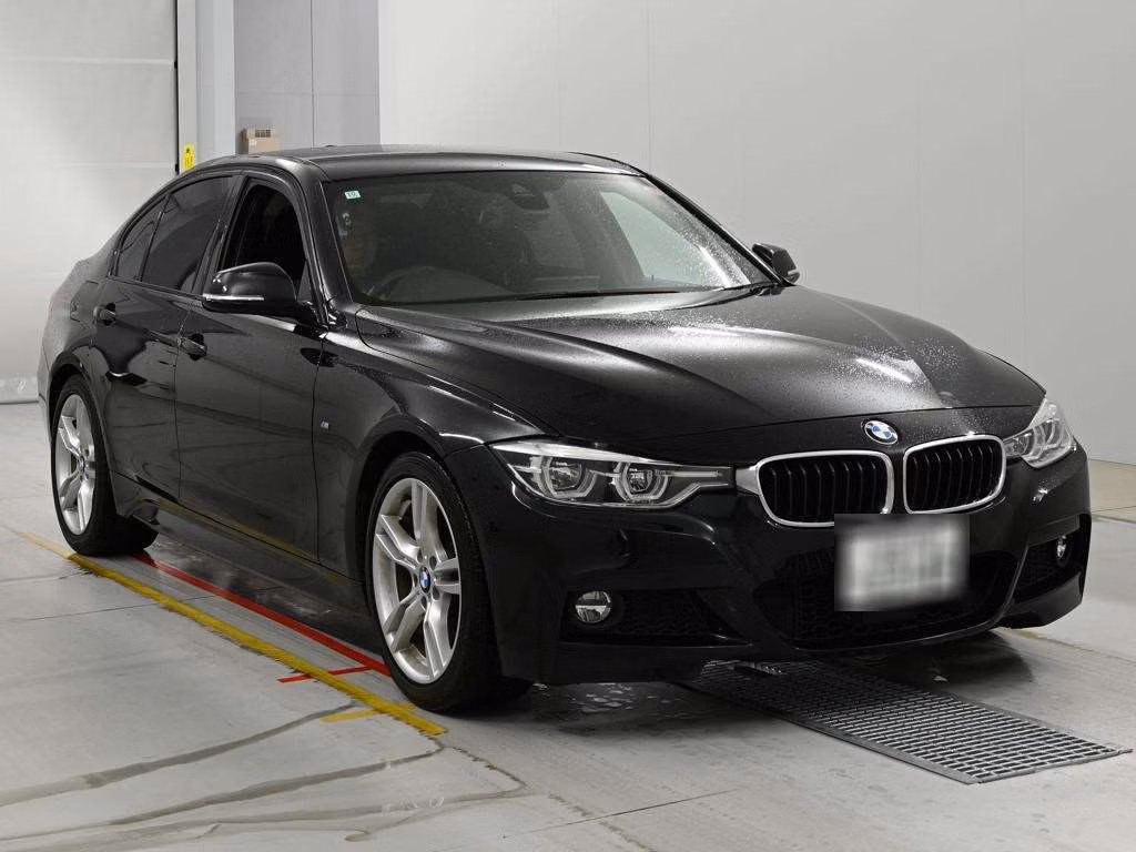 BMW 3-SERIES