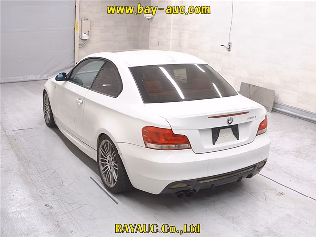 BMW 1-SERIES