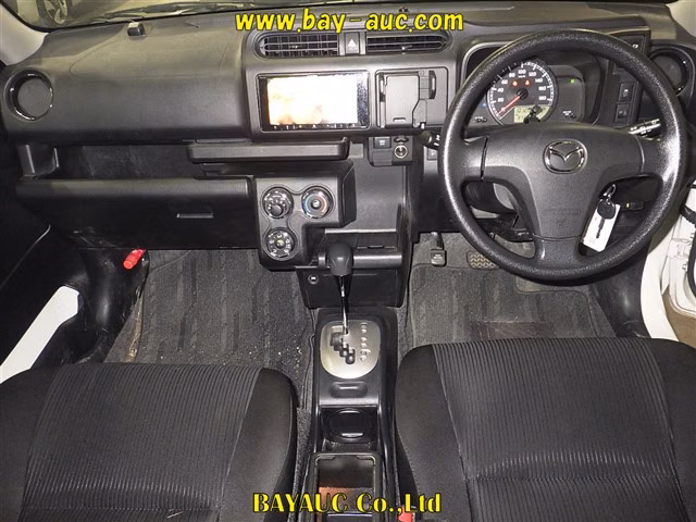 MAZDA FAMILIA