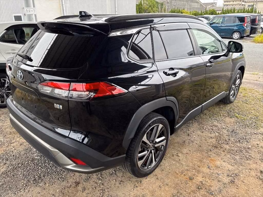 TOYOTA COROLLA CROSS