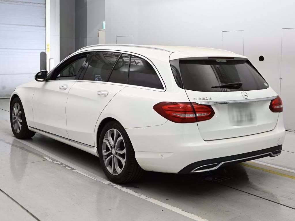 MERCEDES-BENZ C-CLASS