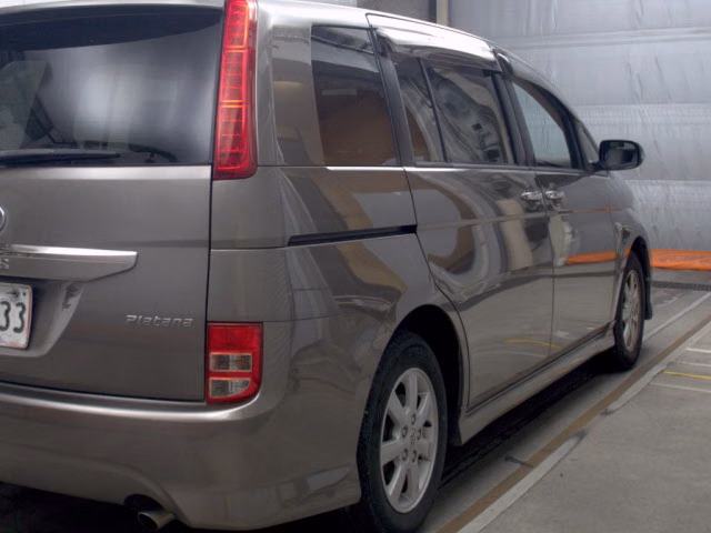 TOYOTA ISIS
