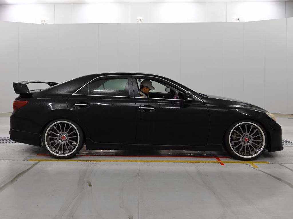 TOYOTA MARK X