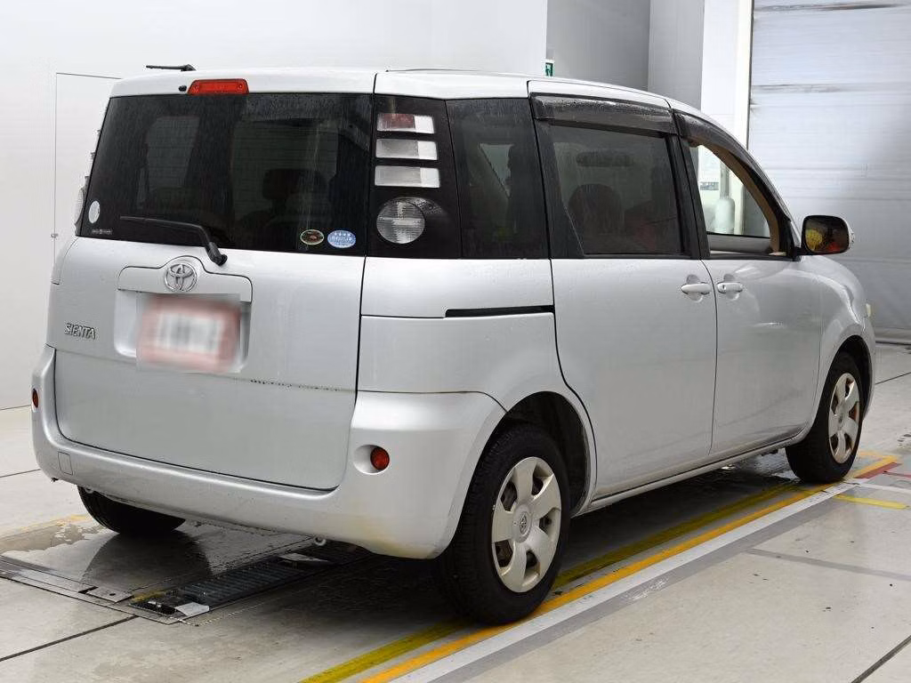 TOYOTA SIENTA