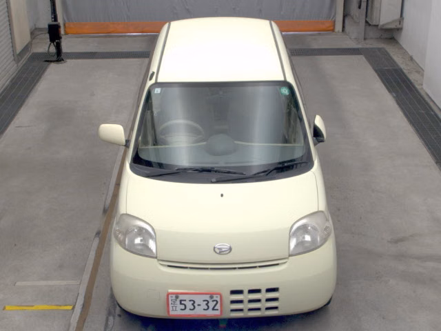 DAIHATSU ESSE