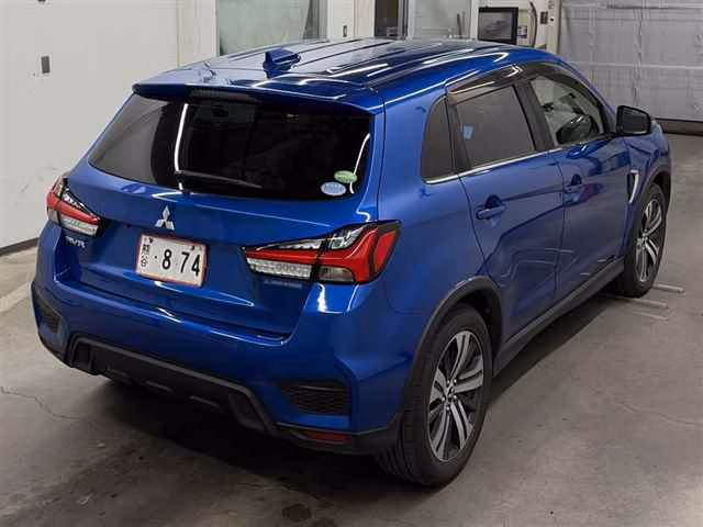 MITSUBISHI RVR