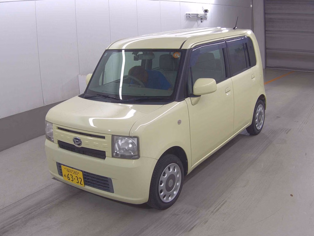 DAIHATSU MOVE CONTE
