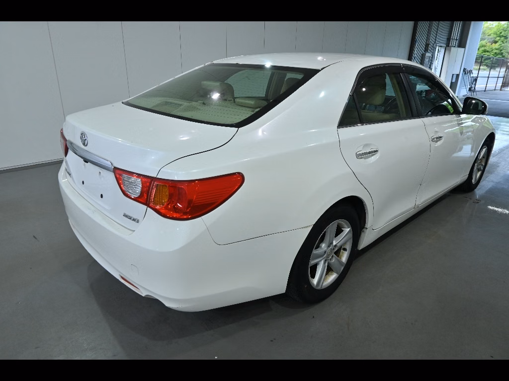 TOYOTA MARK X