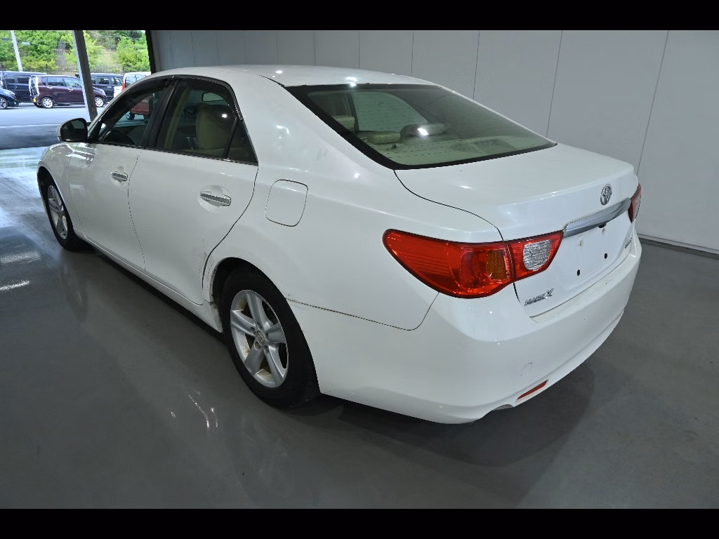TOYOTA MARK X
