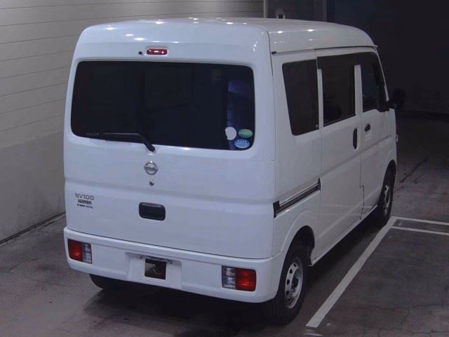 NISSAN NV100 CLIPPER