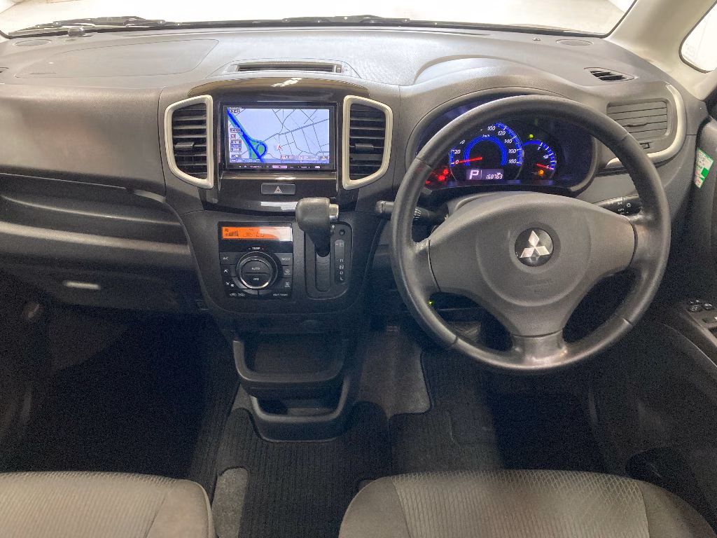 MITSUBISHI DELICA D:2
