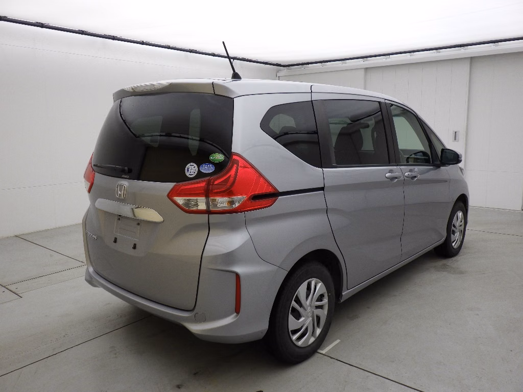 HONDA FREED+