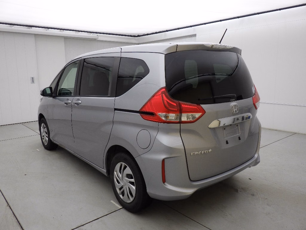 HONDA FREED+