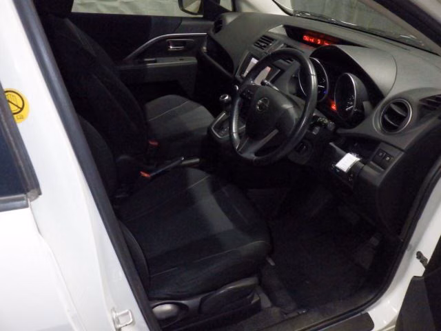 NISSAN LAFESTA
